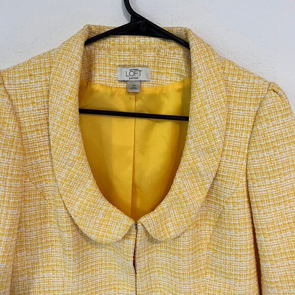 LOFT Ann Taylor Tweed Frayed Hem Cropped Blazer Yellow Women's Size 10 Petite - Picture 3 of 7